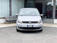Usata VW Touran Business 105 CV (77 kW) 2014 Argento Monovolume