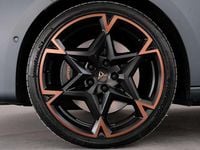 Usata Cupra Leon VZ 273 CV (200 kW) 2024 Grigio metallizzato Station wagon