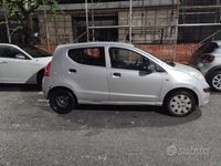 Usata Nissan Pixo 2010 Grigio Utilitaria