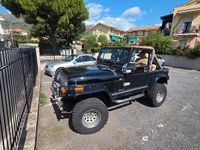 Usado Jeep Wrangler Laredo 103 CV (75 kW) 1983 Negro SUV