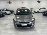 Usata Renault Clio II 75 CV (55 kW) 2011 Grigio Berlina