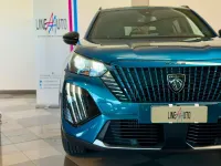 Usata Peugeot 2008 Allure 102 CV (75 kW) 2025 Blu/azzurro SUV