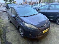 Usata Ford Fiesta 69 CV (50 kW) 2011 Grigio Utilitaria