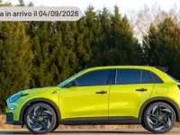 Nouvelle Abarth 600e Turismo 105 kW (143 ch) 2025 Argent SUV