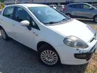Usata Fiat Punto Evo 77 CV (56 kW) 2011 Bianco Utilitaria