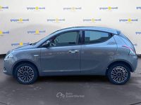 Usata Lancia Ypsilon 69 CV (50 kW) 2024 Grigio Utilitaria