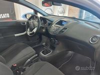 Usata Ford Fiesta 75 CV (55 kW) 2016 Bianco Berlina