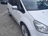 Usata Ford Galaxy Titanium 163 CV (119 kW) 2013 Bianco Monovolume
