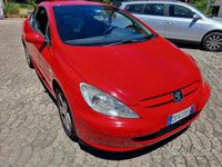 Usata Peugeot 308 109 CV (80 kW) 2004 Rosso Coupé