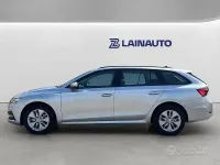 Begagnad Skoda Octavia Ambition 116 HK (85 kW) 2023 Silver Kombi
