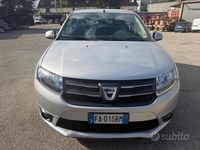 Usata Dacia Sandero 90 CV (66 kW) 2015 Grigio Berlina