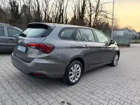 Begagnad Fiat Tipo Business 95 HK (69 kW) 2019 Brun Sedan
