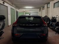 Usata Volvo V40 Business Edition 150 CV (110 kW) 2017 Berlina