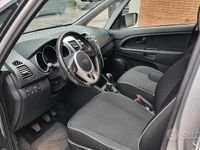Usata Kia Venga Active 90 CV (66 kW) 2012 Grigio Utilitaria