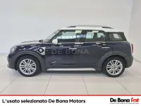 Usata Mini Cooper SE Hype 164 kW (224 CV) 2019 Lapisluxury blue pastello extr Utilitaria