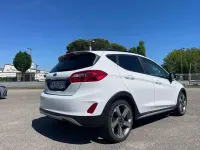 Usata Ford Fiesta Active 86 CV (63 kW) 2018 Bianco Utilitaria
