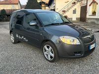 Usata Skoda Roomster 80 CV (58 kW) 2008 Grigio Monovolume