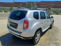 Usata Dacia Duster 110 CV (80 kW) 2011 Grigio SUV