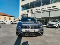 Usata VW T-Roc Style 150 CV (110 kW) 2023 Grigio SUV