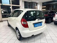 Usata Mercedes A160 95 CV (69 kW) 2009 Bianco Berlina