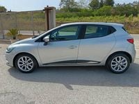Usata Renault Clio IV Intens 90 CV (66 kW) 2019 Argento Berlina
