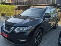 Używany Nissan X-Trail Tekna 177 KM (130 kW) 2018 Czarny SUV