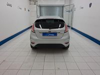 Usata Ford Fiesta Titanium 75 CV (55 kW) 2014 Argento Utilitaria