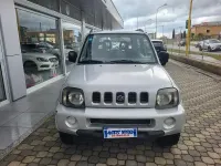 Usata Suzuki Jimny 82 CV (60 kW) 2000 Argento SUV
