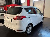 Usata Ford B-MAX Titanium 75 CV (55 kW) 2015 Bianco Monovolume