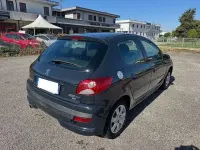 Usata Peugeot 206 57 CV (41 kW) 2010 Grigio Berlina
