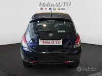 Usata Lancia Ypsilon Gold 69 CV (50 kW) 2017 Other Utilitaria