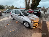 Usata BMW 218 Active Tourer Luxury Line 150 CV (110 kW) 2017 Grigio Monovolume