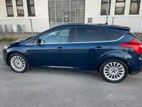Usata Ford Focus 115 CV (84 kW) 2011 Blu Berlina