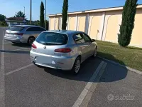 Usata Alfa Romeo 147 105 CV (77 kW) 2007 Utilitaria