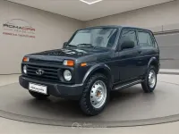 Usata Lada niva 83 CV (61 kW) 2018 Bianco SUV