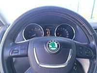 Usata Skoda Yeti Experience 105 CV (77 kW) 2010 Gray SUV