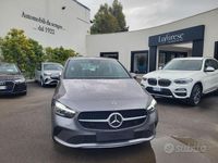 Usata Mercedes B180 Business 116 CV (85 kW) 2023 Grigio scuro metallizzato Monovolume