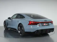 Nuova Audi e-tron GT quattro Performance 680 kW (925 CV) 2026 Grigio kemora metallizzato Berlina