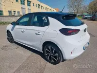 Usata Opel Corsa Ultimate 101 CV (74 kW) 2024 Bianco Utilitaria