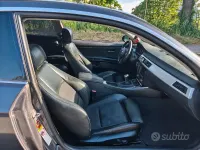 Usata BMW 325 218 CV (160 kW) 2006 Grigio Coupé