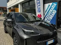 Usata Toyota Yaris Cross Lounge 130 CV (95 kW) 2025 Grigio SUV
