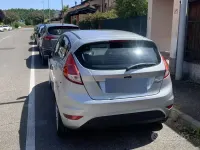 Usado Ford Fiesta 95 HP (69 kW) 2016 Cinzento Citadino
