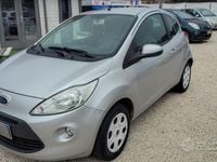 Usata Ford Ka 69 CV (50 kW) 2014 Grigio Berlina