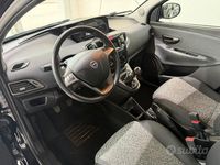 Usata Lancia Ypsilon 70 CV (51 kW) 2019 Nero Utilitaria