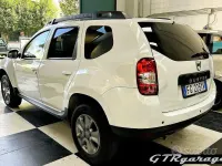 Usata Dacia Duster Lauréate 114 CV (83 kW) 2017 Bianco SUV