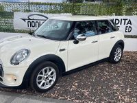 Usata Mini Cooper D 116 CV (85 kW) 2014 Beige Utilitaria