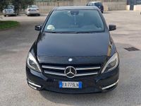 Usata Mercedes B180 110 CV (80 kW) 2012 Nero Monovolume