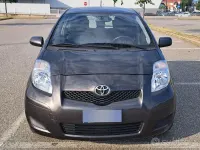 Usata Toyota Yaris 69 CV (50 kW) 2009 Grigio Utilitaria