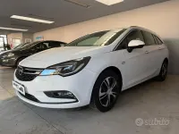 Käytetty Opel Astra Innovation 106 HP (77 kW) 2017 Valkoinen Farmari