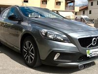 Usata Volvo V40 CC Business Edition 120 CV (88 kW) 2018 Grigio Station wagon